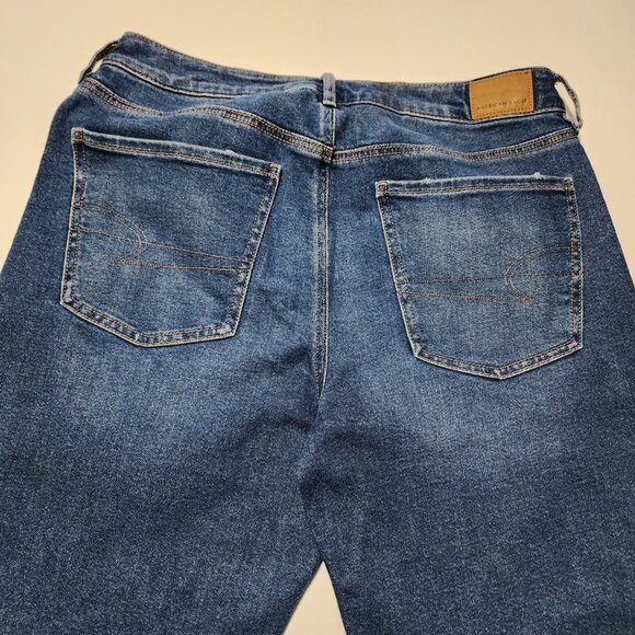 American Eagle Dark Wash Stretch Denim High Rise Tomgirl Jeans - Picture 3 of 10